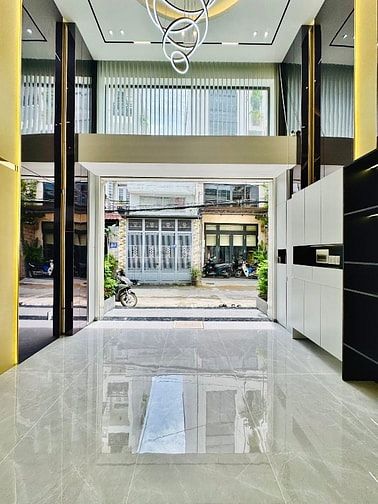 ⭐️Siêu phẩm 5 Lầu tuyệt đẹp THANG MÁY CAO CẤP hẻm xe hơi 6m Lê Văn Thọ