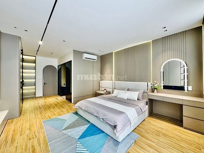 ⭐️Siêu phẩm 5 Lầu tuyệt đẹp THANG MÁY CAO CẤP hẻm xe hơi 6m Lê Văn Thọ