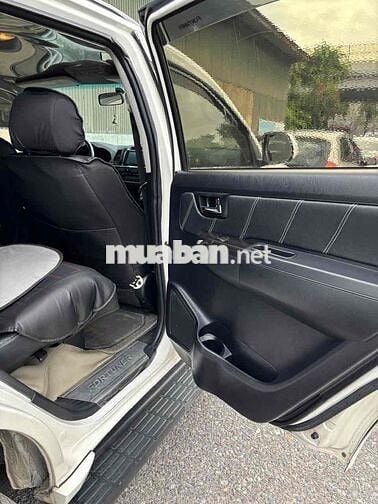 Toyota Fortuner 2016 2.7V 4x4 AT - 90000 km