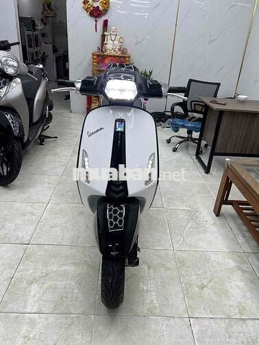 Vespa 2020 đèn led động cơ iget phanh ABS máy móc