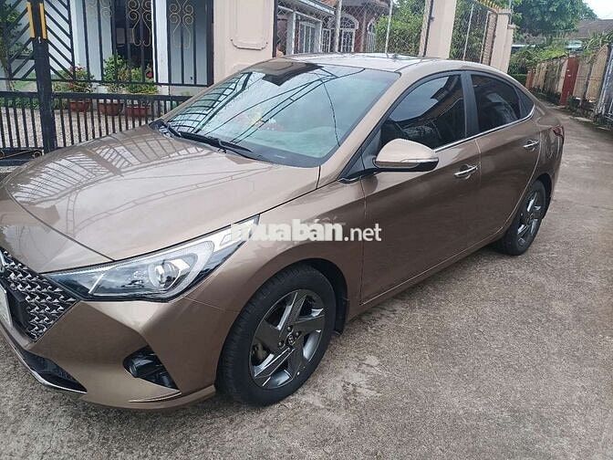 Accent 2022 bản full cửa nốc