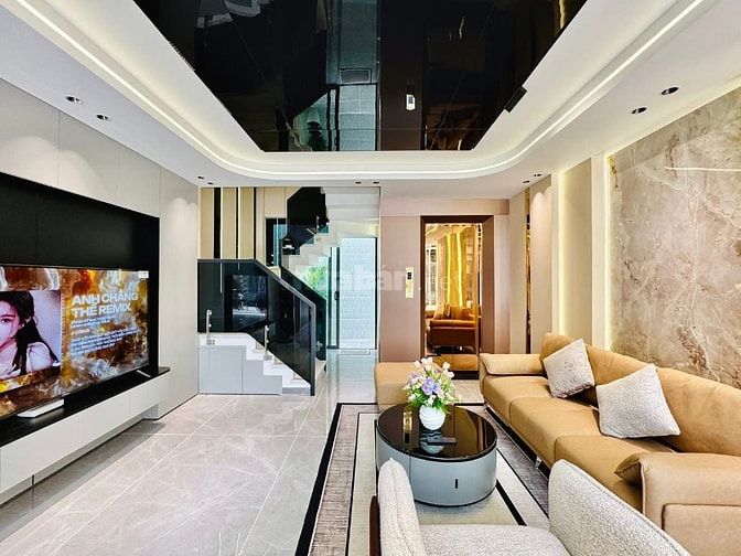 ⭐️Siêu phẩm 5 Lầu tuyệt đẹp THANG MÁY CAO CẤP hẻm xe hơi 6m Lê Văn Thọ