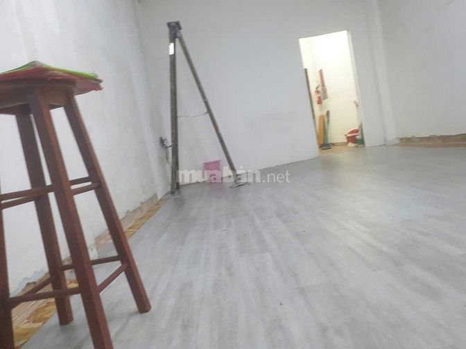 Cho thuê nhà mặt tiền đường Phan Đình Phùng, Phường 17, Phú Nhuận