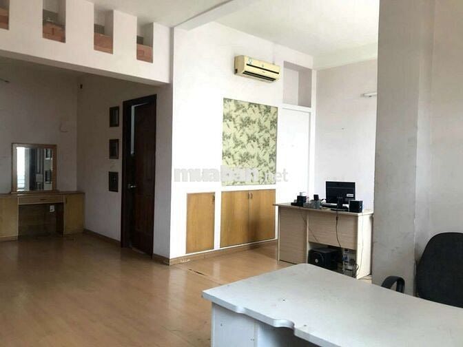 Cho thuê phòng trọ tầng 1 ở Hoà Hưng