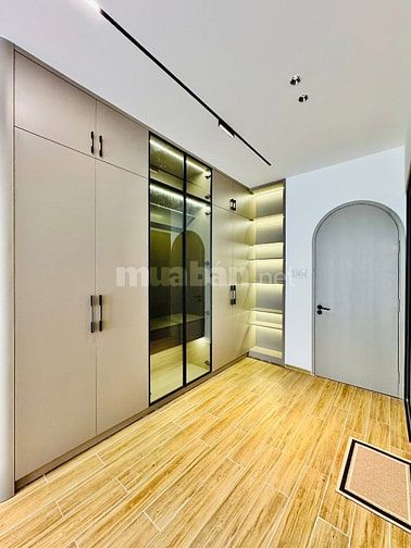 ⭐️Siêu phẩm 5 Lầu tuyệt đẹp THANG MÁY CAO CẤP hẻm xe hơi 6m Lê Văn Thọ