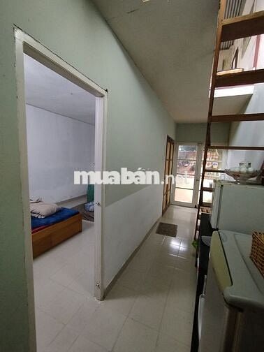 Bán nhà ở 58,5m2, 1 trệt 1 gác có 2 lối đi, đ. Xuân An, P. Xuân Hương