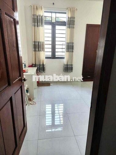 Cho thuê nhà 4 tầng hẻm xe tải gần UBND p.HBP,/QL13 Thủ Đức giá 15tr