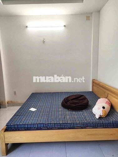 Cho thuê nhà 4 tầng hẻm xe tải gần UBND p.HBP,/QL13 Thủ Đức giá 15tr