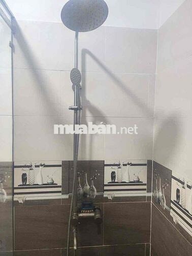 Cho thuê nhà 4 tầng hẻm xe tải gần UBND p.HBP,/QL13 Thủ Đức giá 15tr