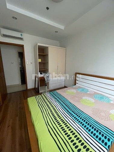 Căn hộ chung cư Ruby,Tân Bình: 2p ngủ, có nội thất, giá 10,5tr/th