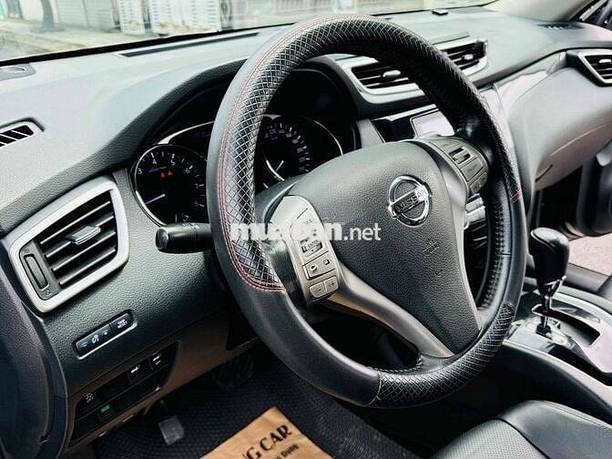 Nissan X trail 2017 2.5 SV 4WD - 140000 km