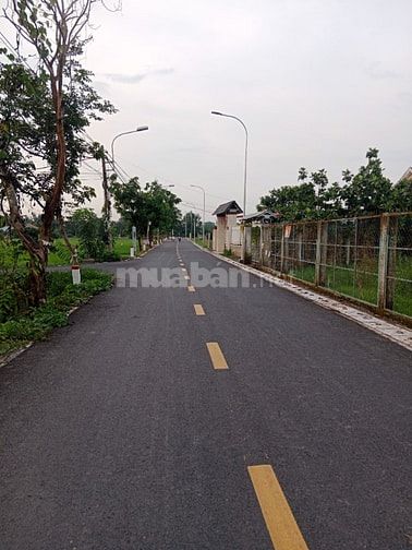 Cách Cầu Tân Bửu 10 phút chạy xe