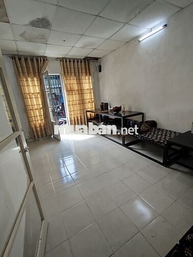 Bán nhà ở 58,5m2, 1 trệt 1 gác có 2 lối đi, đ. Xuân An, P. Xuân Hương