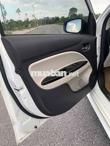 Mitsubishi Attrage 2016 số tự động siêu mới