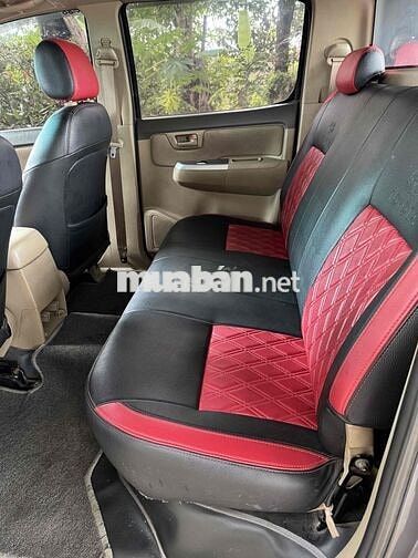 Toyota Hilux 2012 3.0G 4x4 MT - 300 km
