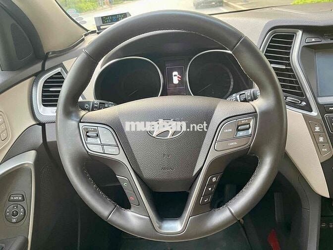 Hyundai Santa Fe 2017 2.2 AT 4WD - 57000 km