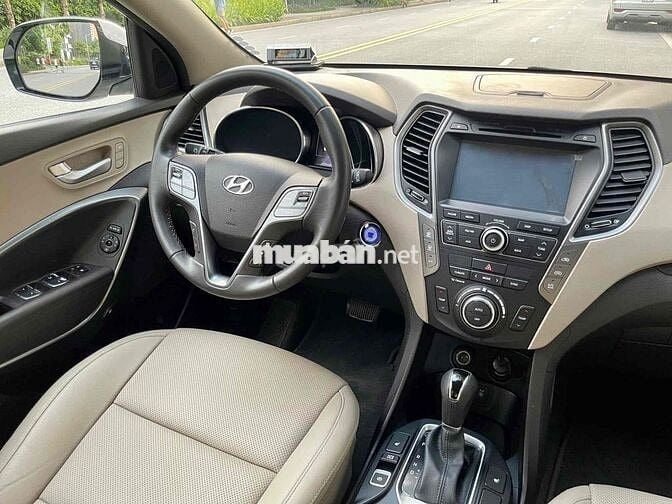 Hyundai Santa Fe 2017 2.2 AT 4WD - 57000 km