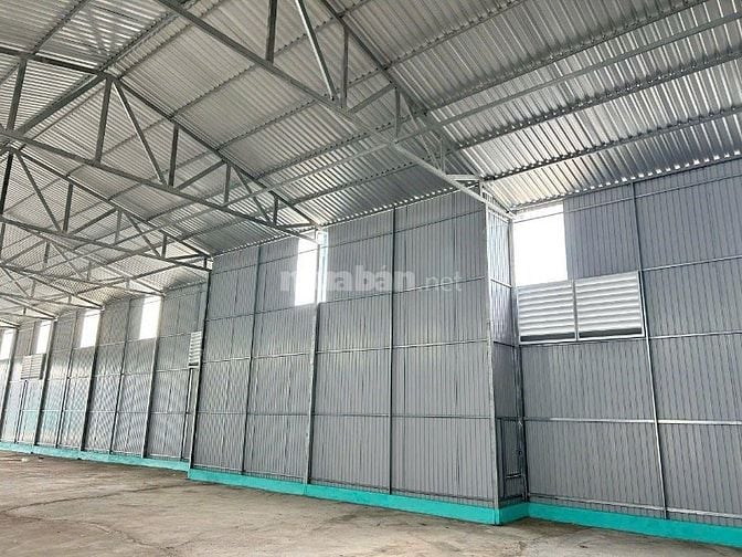 Kho Xưởng 306,8m2, có 200m2 thổ, SHR, Thái Mỹ, Giá Chỉ 900tr.