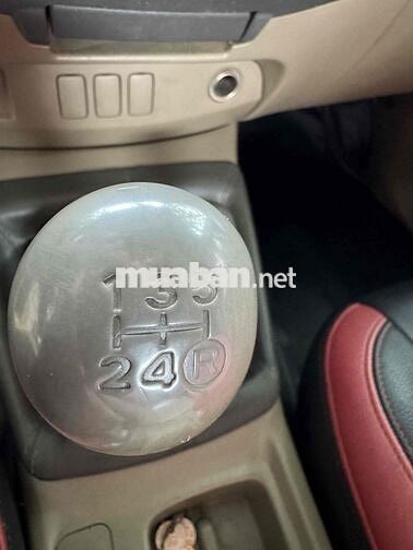 Toyota Hilux 2012 3.0G 4x4 MT - 300 km