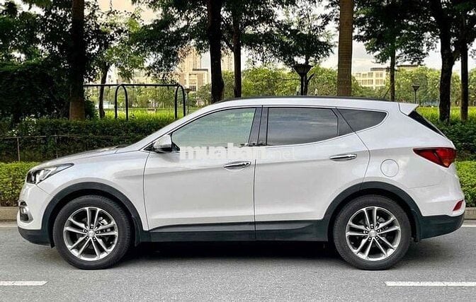 Hyundai Santa Fe 2017 2.2 AT 4WD - 57000 km