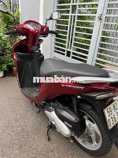 Honda Vision2017 Đỏ đô, khoá SMK.đẹp,zin.9chủ q11.