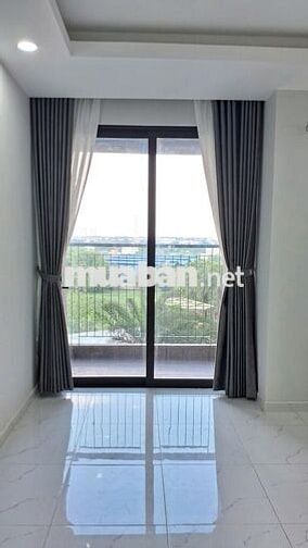 Cho Thuê Studio 40m2 Opal Skyline giá chỉ 4tr sẵn rèm và giàn phơi