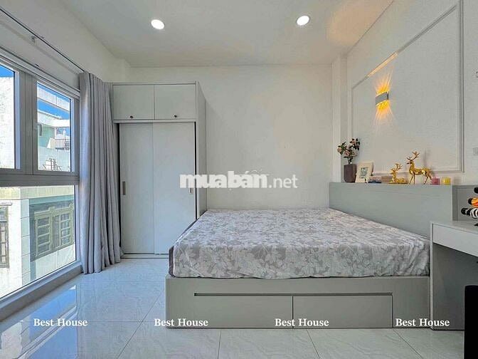 CĂN HỘ BAN CÔNG FULL NỘI THẤT DIỆN TÍCH RỘNG NẰM GẦN ETOWN CỘNG HOÀ