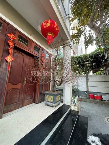 CHÍNH CHỦ CHO THUÊ BIỆT THỰ LIỀN KỀ FULL NỘI THẤT – KĐT MỚI TRUNG VĂN 