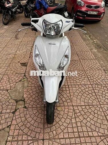 honda vison màu trăng- xe đẹp, máy êm