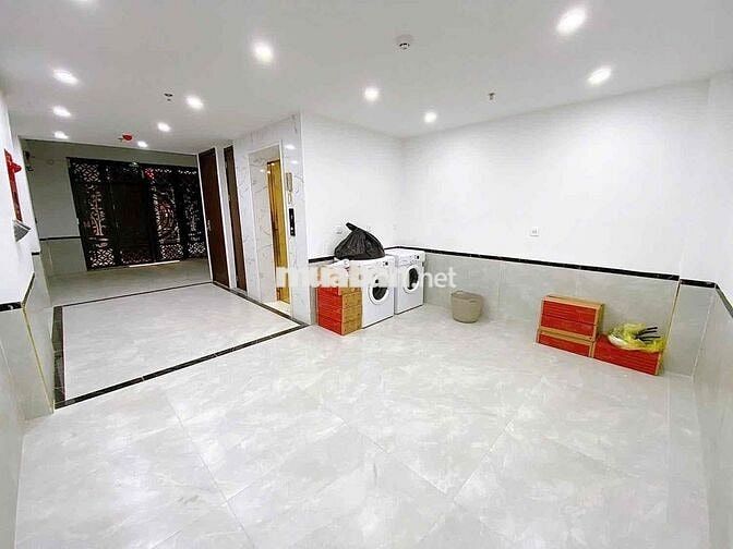 SIÊU PHẨM DÒNG TIỀN 7 TẦNG THANG MÁY Ô TÔ VÀO NHÀ SÁT HỒ 12 PHÒNG VIP