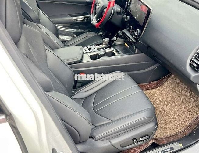 2022 350 F Sport - 8500 km