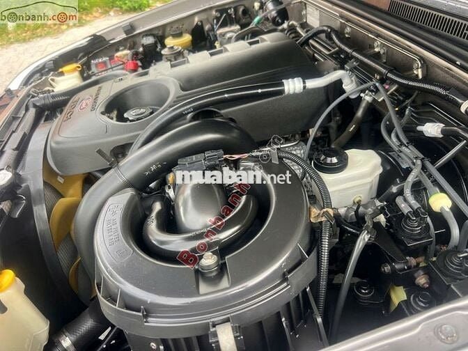 Ford Everest 2.5L 4x2 MT 2011 - 285 Triệu
