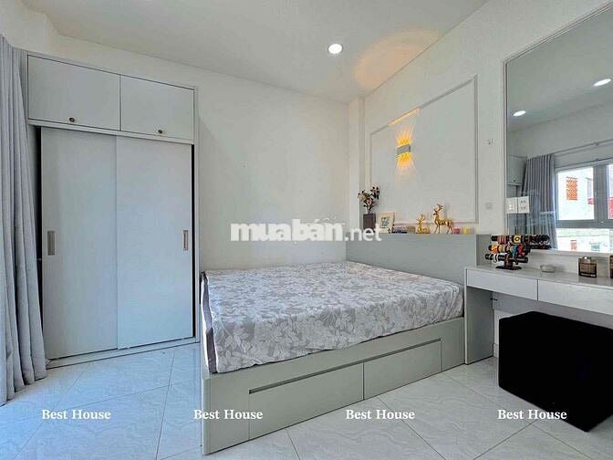 CĂN HỘ BAN CÔNG FULL NỘI THẤT DIỆN TÍCH RỘNG NẰM GẦN ETOWN CỘNG HOÀ
