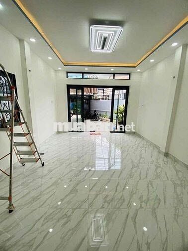 Nhà Biệt Thự Thống Nhất (8x20m) HXH Thông 4PN Đậu Xe Hơi Thoải Mái