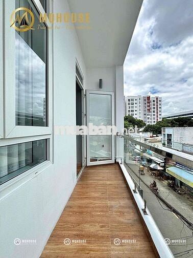 STUDIO MỚI FULL NỘI THẤT CAO CẤP CÓ BAN CÔNG