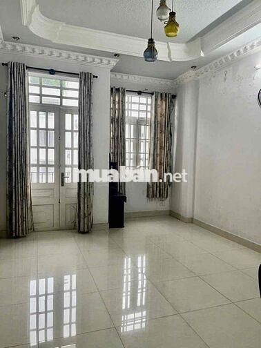NHÀ 4X16M 3 TẤM  4PN NỘI THẤT CAO CẤP