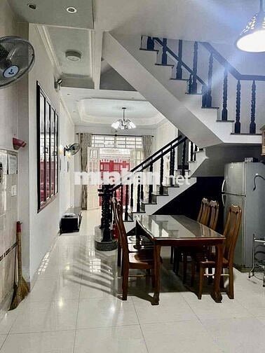 NHÀ 4X16M 3 TẤM  4PN NỘI THẤT CAO CẤP