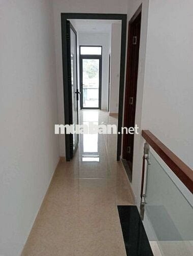 Nhà mới tinh 1trệt 1lầu 4❌18 2pn 3wc hxh thông ngay trường Trần Phú