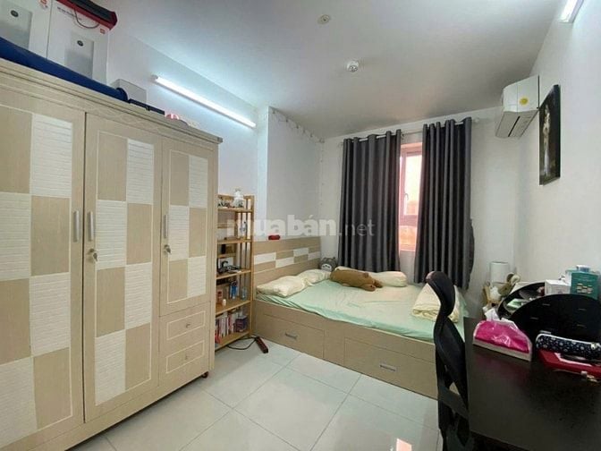 Satra Eximland- Phan Đăng Lưu-P1- PN, 90m2, 2PN, 2WC, 16tr5/th,Nhà mới