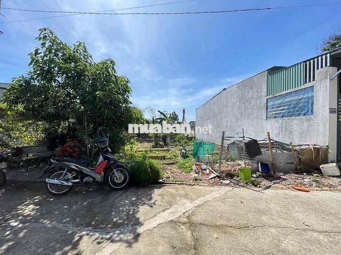 Đất 82m2 gần khu du lịch Hố Lang, p Tân Bình, tp Dĩ An