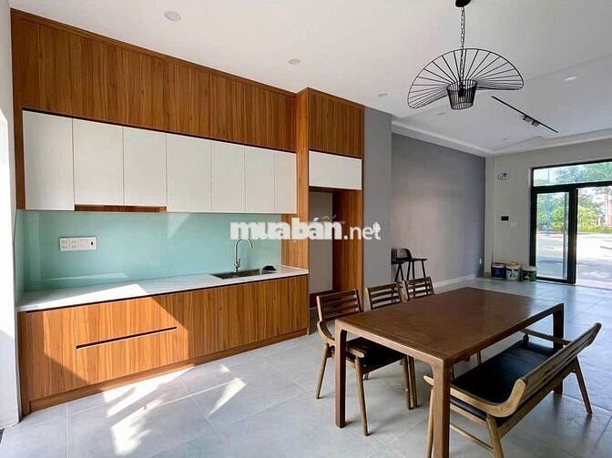 Nhà phố giá ngộp 3ty340 ngay trung tâm Bình Chiểu,Thuận An, Bình Dương