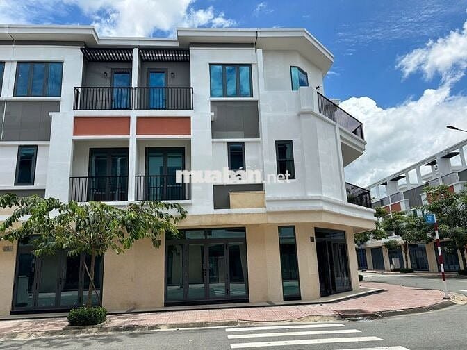 Nhà phố giá ngộp 3ty340 ngay trung tâm Bình Chiểu,Thuận An, Bình Dương
