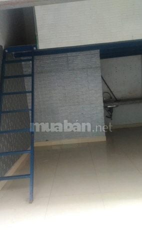 Phòng ở ghép gần chợ Hiệp Thành có gác giờ giấc tự do 