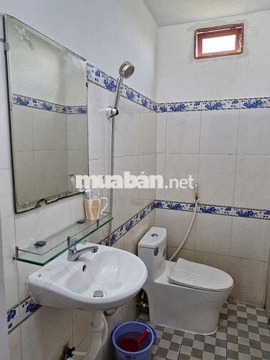 NHÀ ĐẸP GIA ĐÌNH -CHO CON NAY BÁN