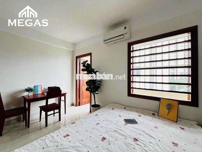 CHO THUÊ CĂN HỘ BAN CÔNG NỘI THẤT XỊN NGAY ĐH NGOẠI THƯƠNG, NGOẠI GIAO