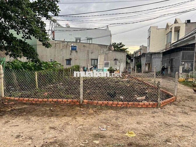 Đất 2 Mặt Tiền thổ cư, Dân Cư Hiện Hữu