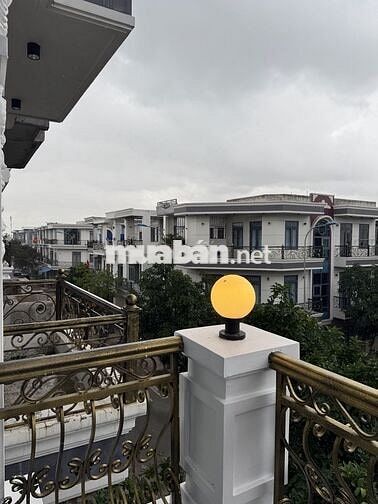 Bán nhà khu dân cư Lê phong full nội thất