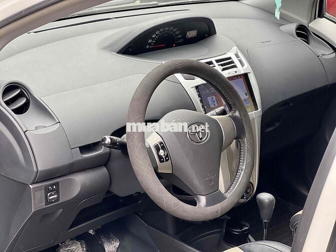 Toyota Yaris bản Trung Đông cực hiếm, 59.000KM.