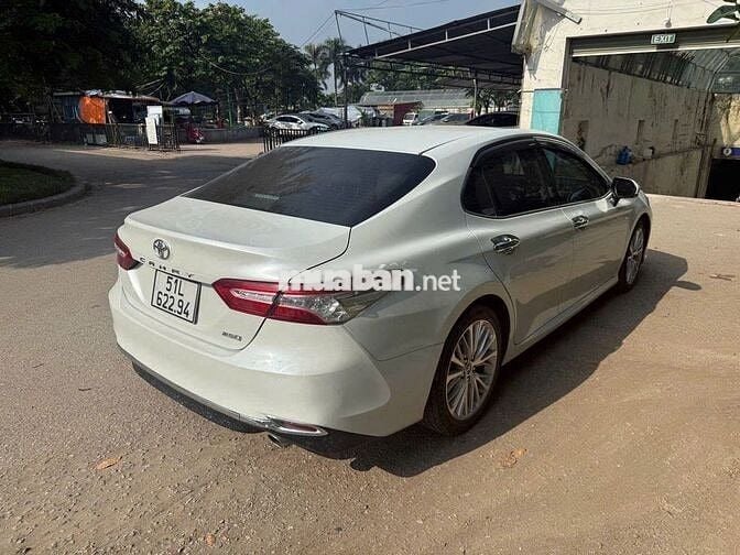 Toyota Camry 2021 2.5Q - 63000 km