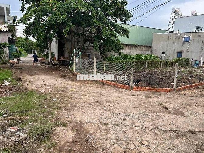 Đất 2 Mặt Tiền thổ cư, Dân Cư Hiện Hữu